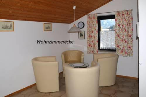 Ferienwohnung Neuhuber Бад Гоисерн Экстерьер фото